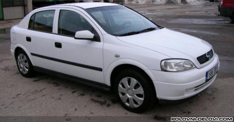 Opel  Astra 1.7 Enterijer