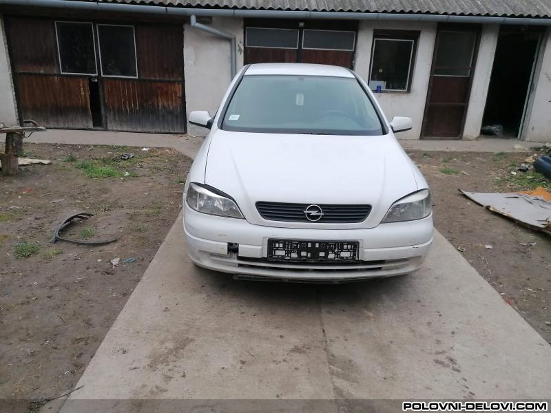 Opel  Astra 1.7isuzu Kompletan Auto U Delovima