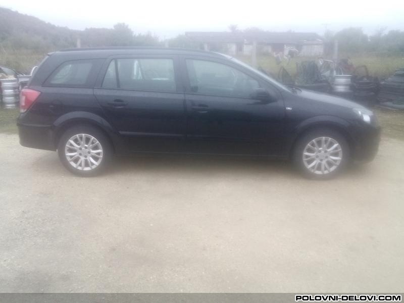 Opel  Astra 18b Kompletan Auto U Delovima