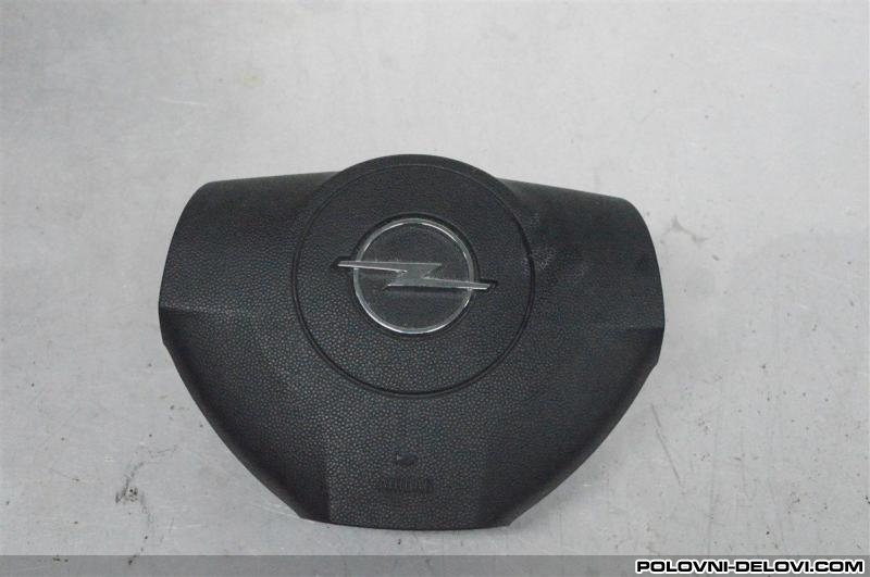 Opel  Astra Airbag Enterijer