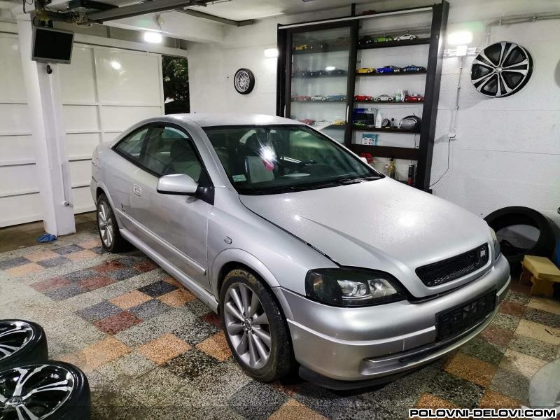 Opel  Astra Bertone 2.2benz. Kompletan Auto U Delovima