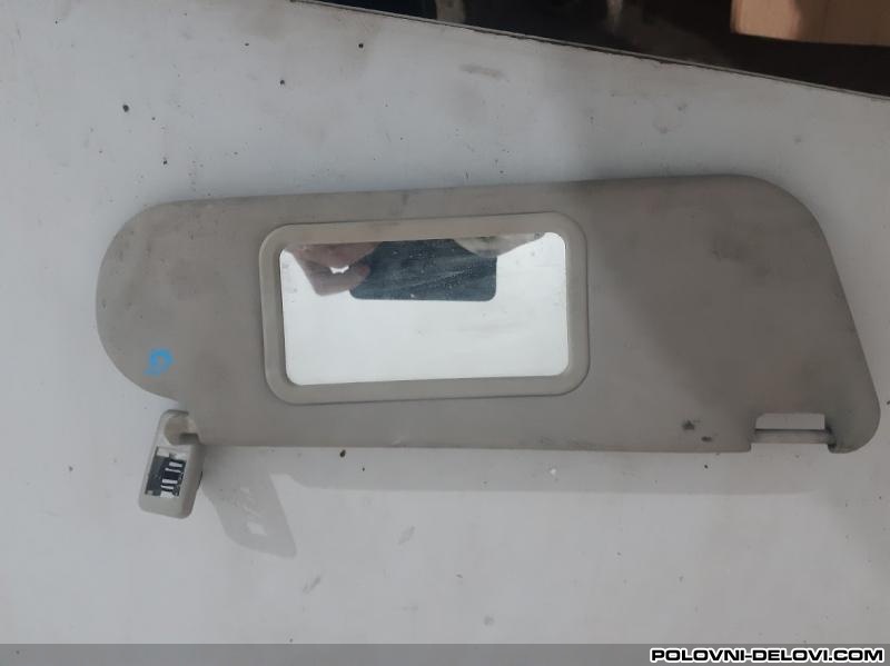 Opel  Astra  Enterijer