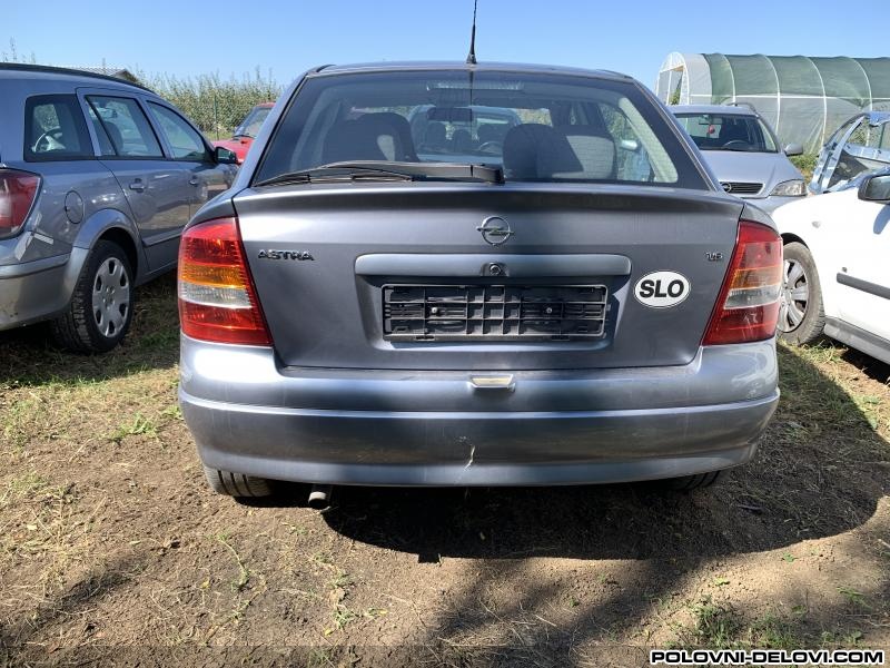 Opel  Astra G Gepek Vrata  Karoserija