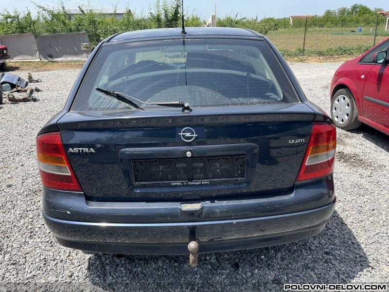 Opel  Astra G Z20H Gepek Vrata Karoserija