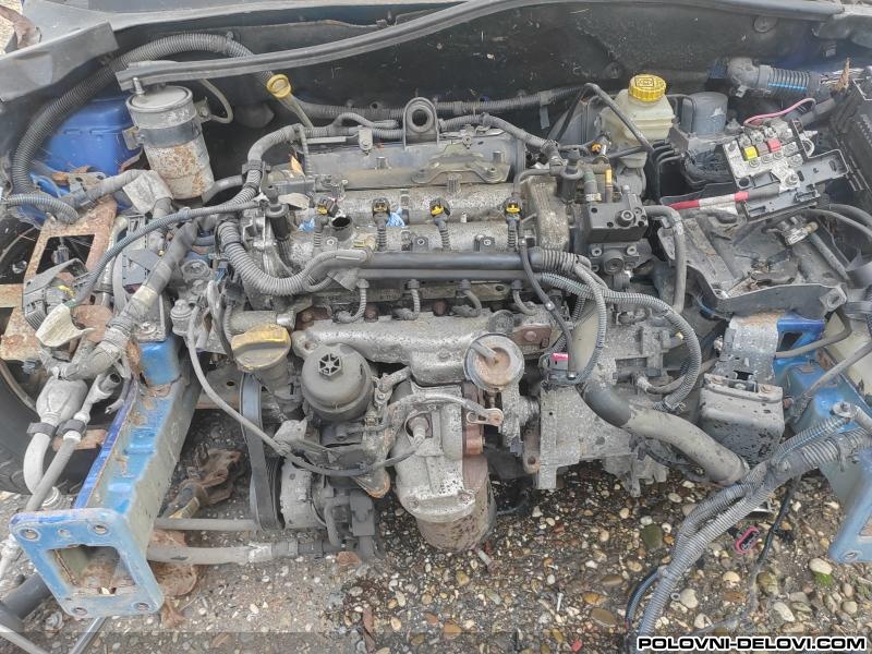 Opel  Astra H 1.3 Cdti 66kw  Kompletan Auto U Delovima