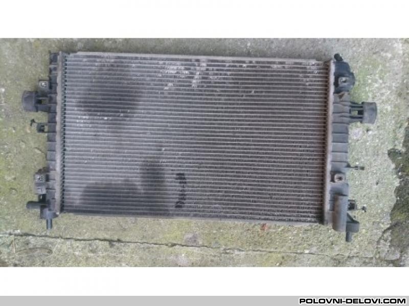 Opel  Astra H 1.6 26V Hladnjak Rashladni Sistem