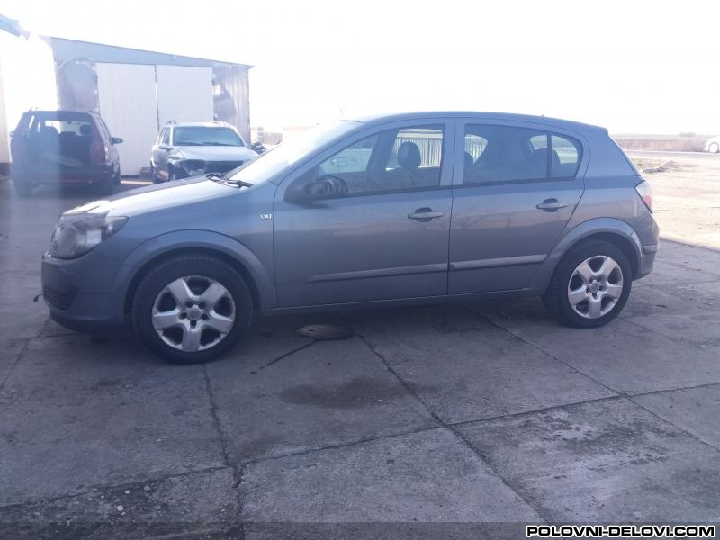 Opel  Astra H 1.7cdti Kompletan Auto U Delovima