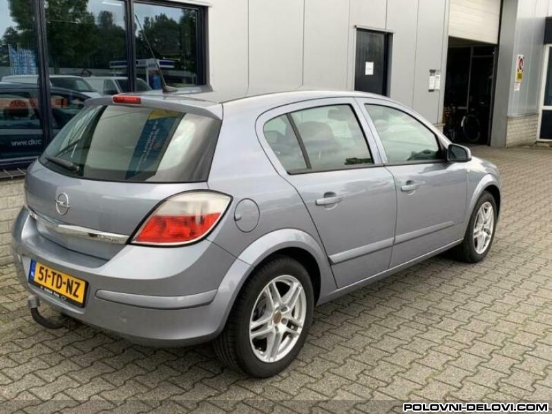 Opel  Astra H 1.9 Cdti Kompletan Auto U Delovima