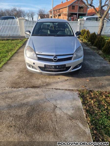 Opel  Astra H  Karoserija