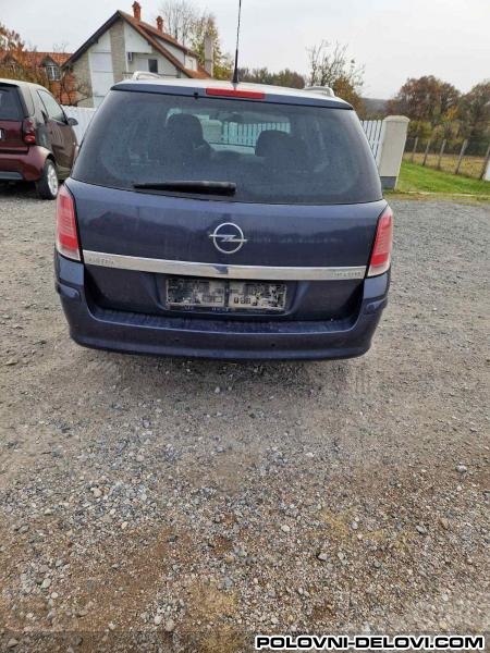 Opel  Astra H Karoserija
