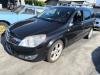 Opel  Astra H Maska Izmedju Farova 