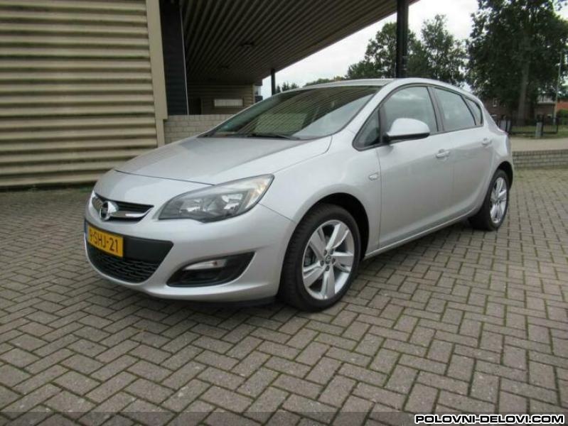 Opel  Astra J 1.4b Kompletan Auto U Delovima
