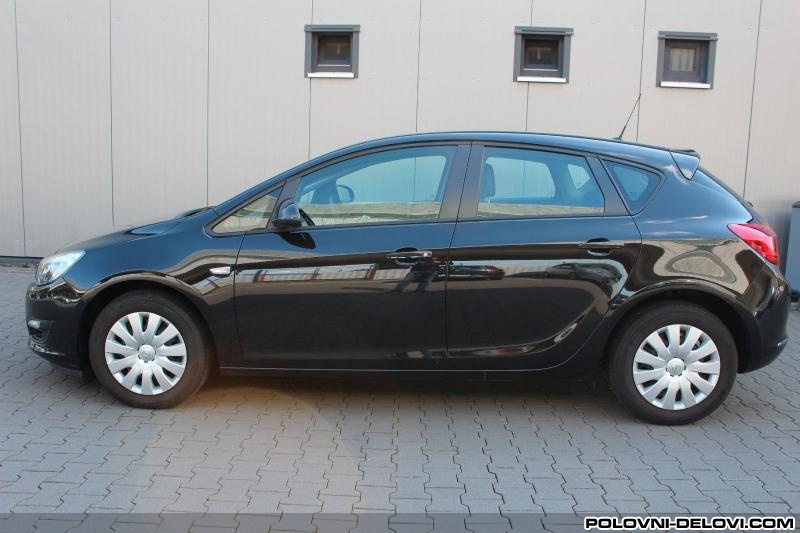 Opel  Astra J 1.6 Turbo  Kompletan Auto U Delovima