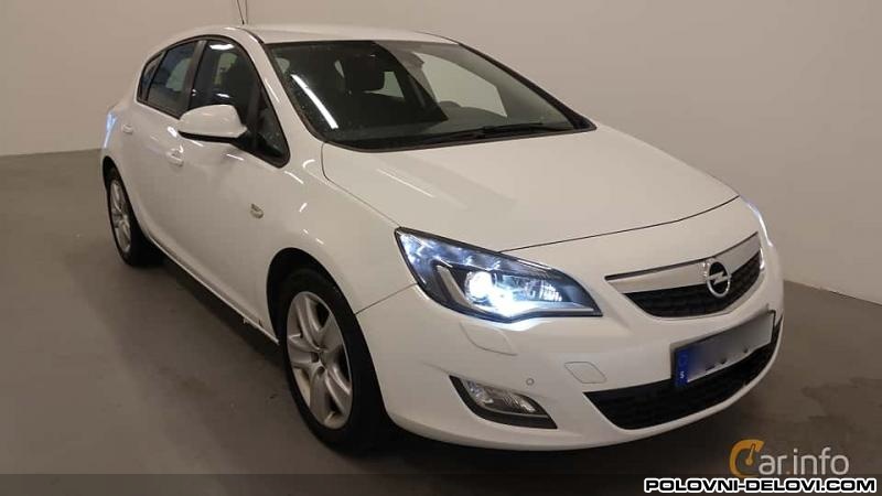 Opel  Astra J 1.7CDTI Kompletan Auto U Delovima