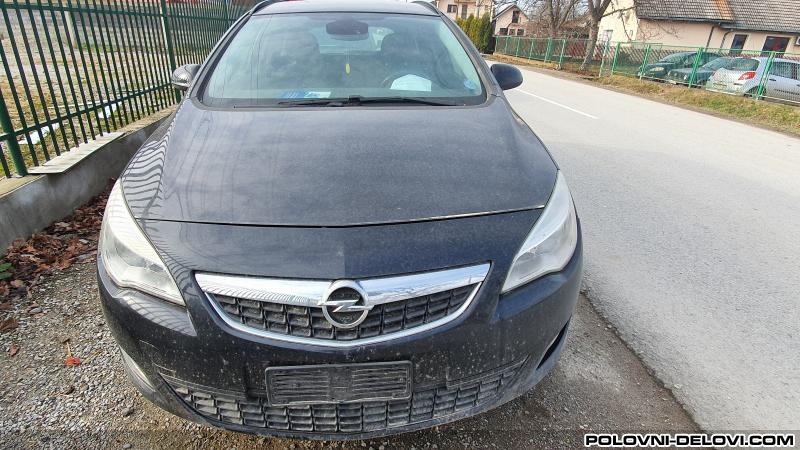 Opel  Astra J 1.7cdti  Kompletan Auto U Delovima