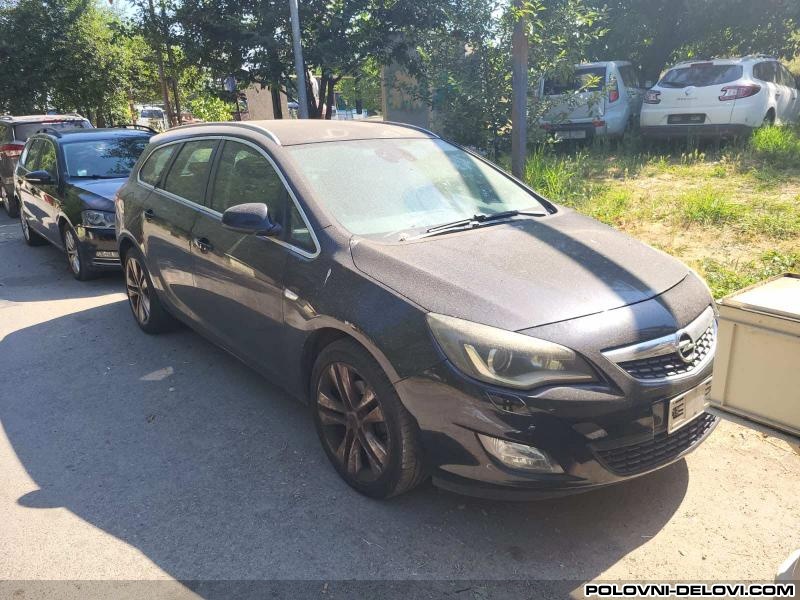 Opel  Astra J 1.7cdti  Kompletan Auto U Delovima