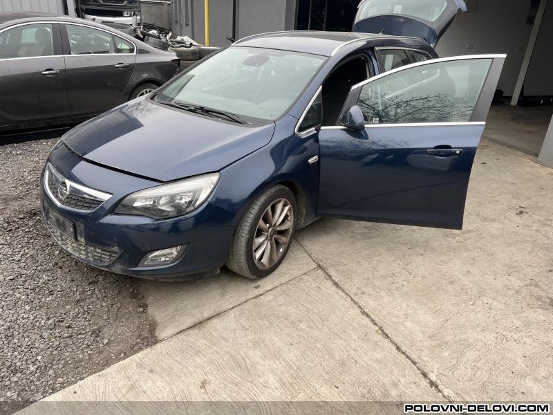 Opel  Astra J 2.0 Cdti Automatik Kompletan Auto U Delovima