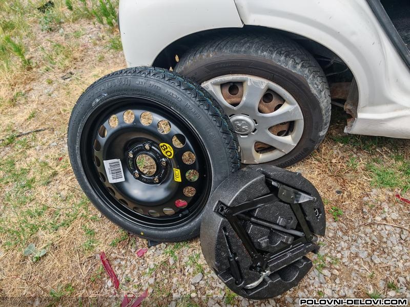 Opel  Astra J  5x115 Kompletan Auto U Delovima