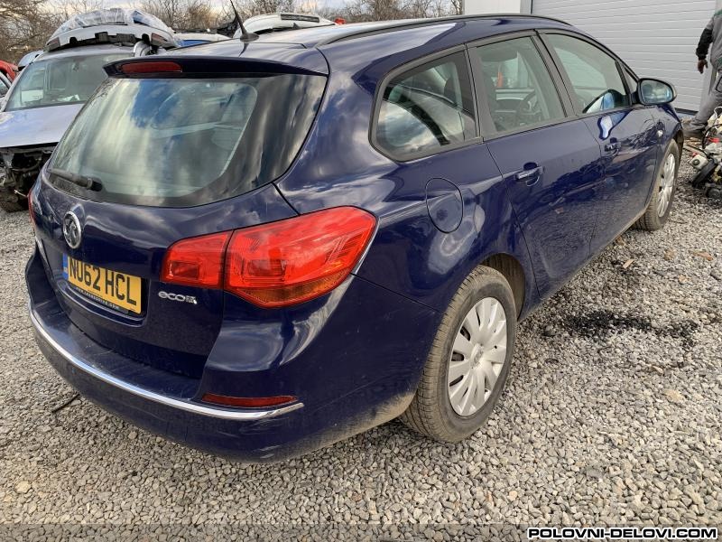 Opel  Astra J Desna Vrata Karoserija