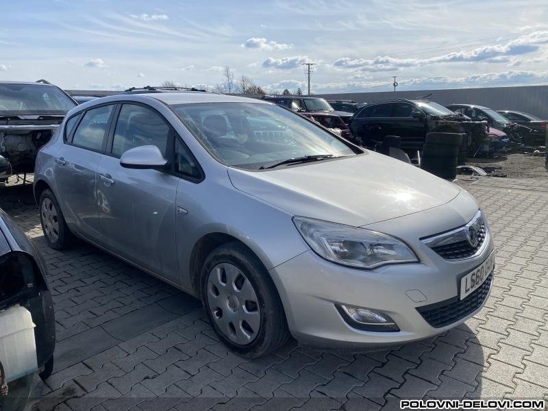Opel  Astra J Kompletan Auto U Delovima