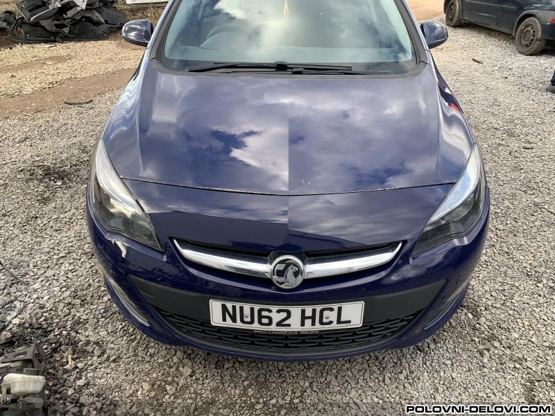 Opel  Astra J Prednji Branik Karoserija