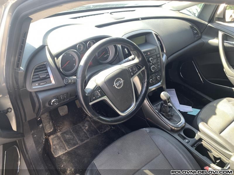 Opel  Astra J Tabla Sa Airbagom  Enterijer
