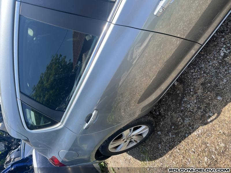 Opel  Astra J Zadnja Desna Vrata Karoserija