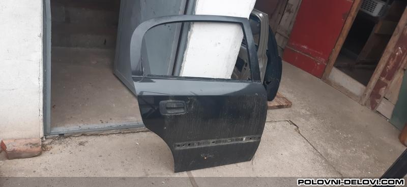 Opel  Astra  Karoserija