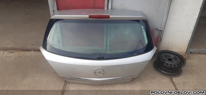 Opel  Astra  Karoserija