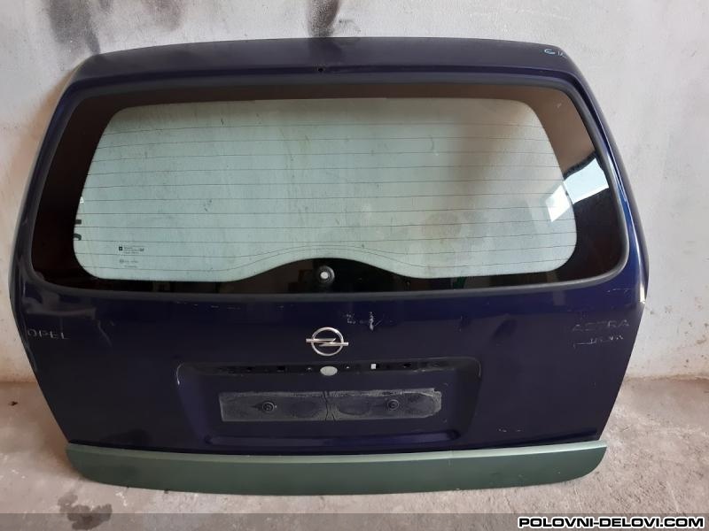 Opel  Astra  Karoserija