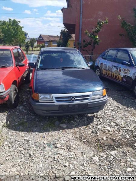 Opel  Astra  Kompletan Auto U Delovima