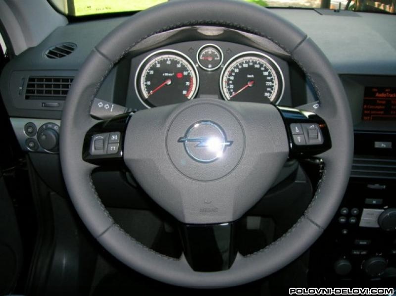 Opel  Astra  Kompletan Auto U Delovima