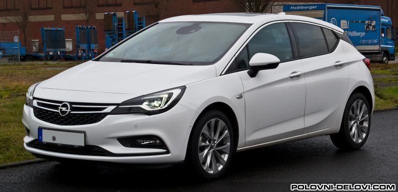 Opel  Astra  Kompletan Auto U Delovima