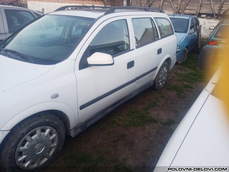 Opel  Astra  Kompletan Auto U Delovima