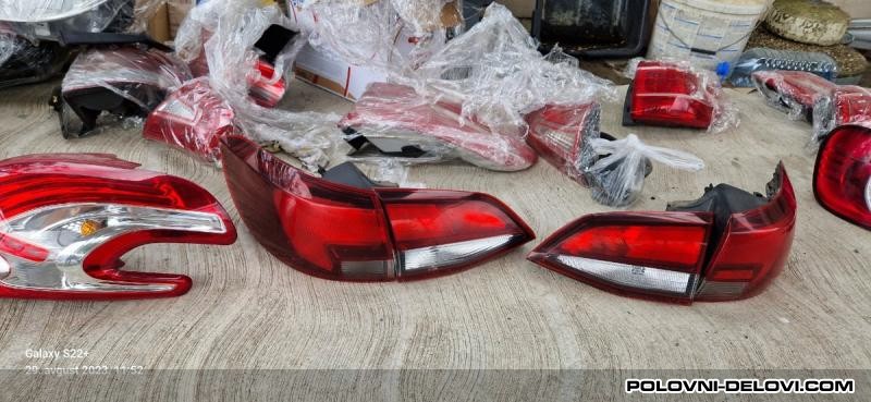 Opel  Astra  Svetla I Signalizacija