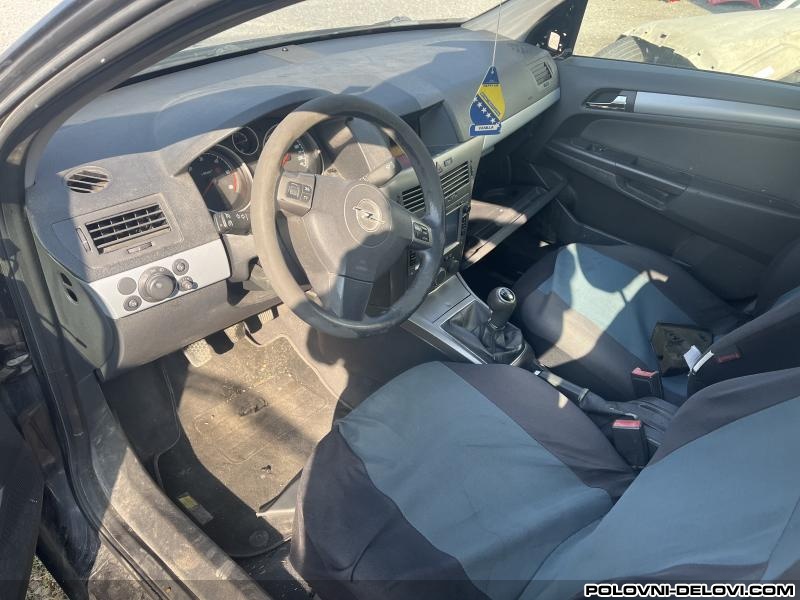 Opel  Astra Tabla Sa Airbagovima Enterijer