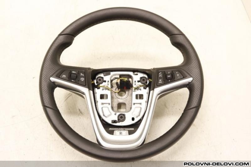 Opel  Astra Volan Enterijer