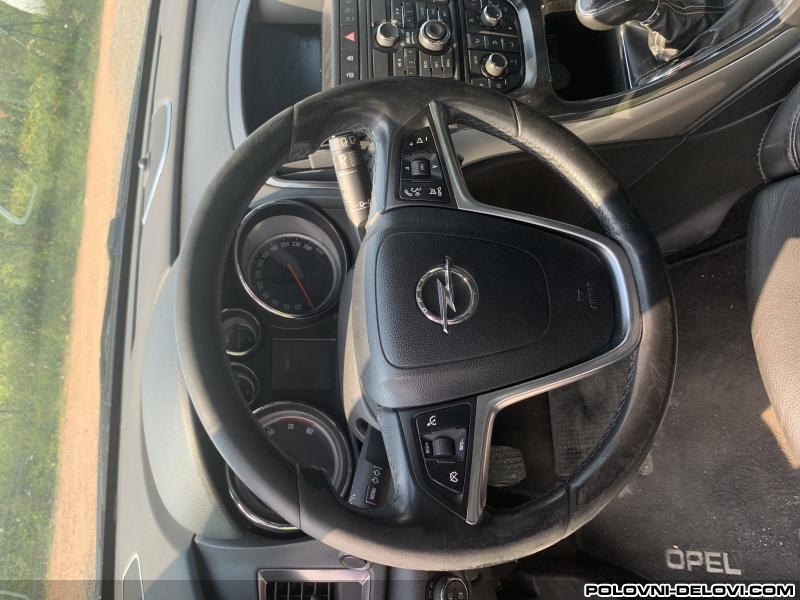 Opel  Astra Volan Enterijer