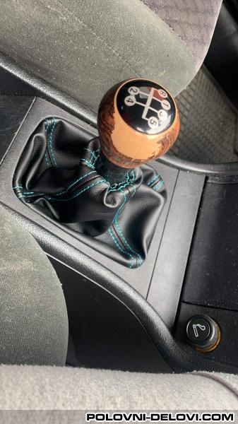 Opel  Astra Xxx Enterijer
