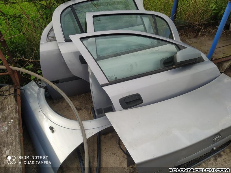 Opel  Astra Z16xe Karoserija