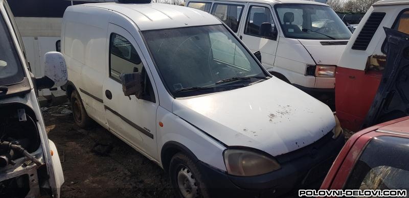 Opel  Combo  Kompletan Auto U Delovima