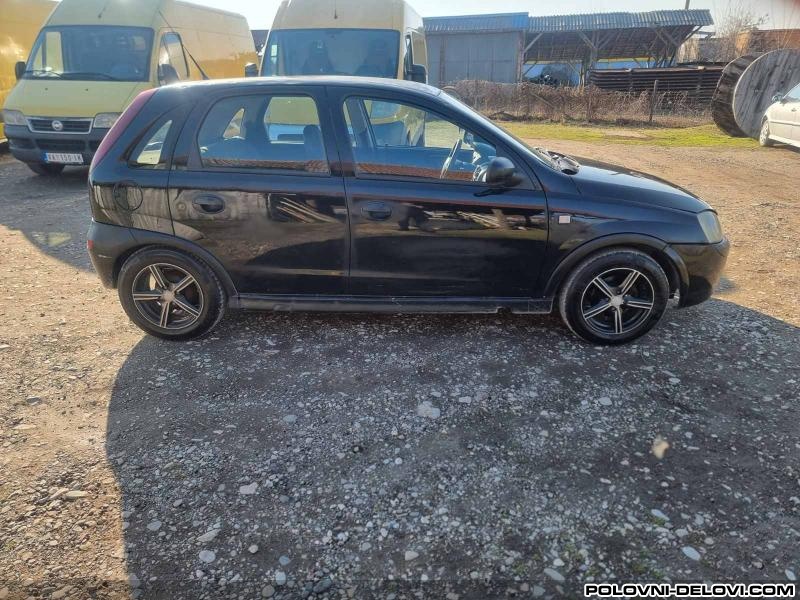 Opel  Corsa 1.0b Kompletan Auto U Delovima