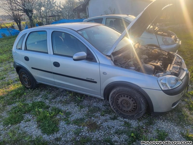 Opel  Corsa C 1.0b Kompletan Auto U Delovima