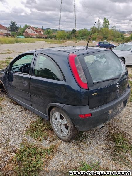 Opel  Corsa C 1.7 Dti 02god..  Kompletan Auto U Delovima