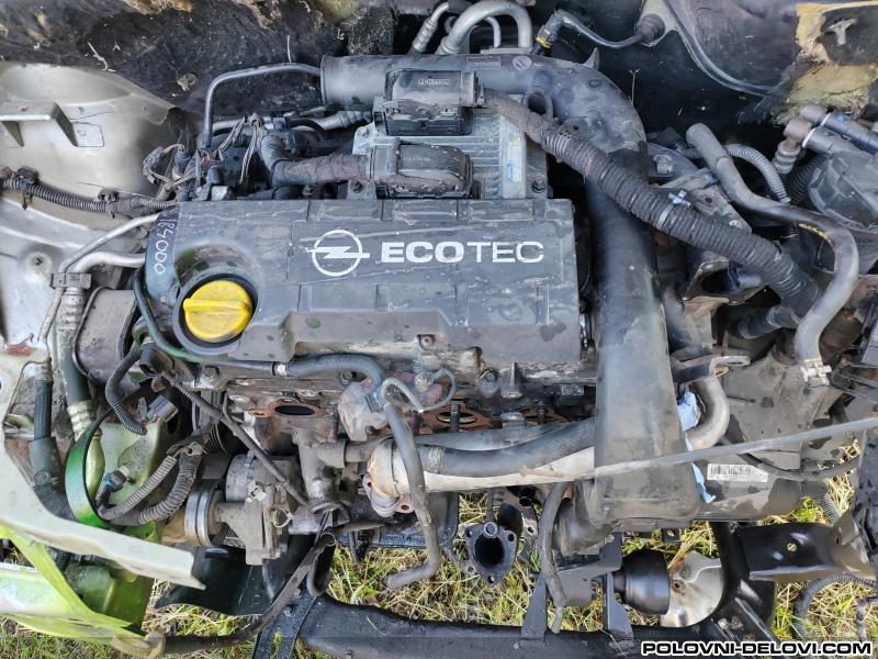 Opel  Corsa C 1.7cdti 74kw  Kompletan Auto U Delovima