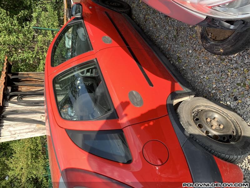 Opel  Corsa C Desna Vrata  Karoserija