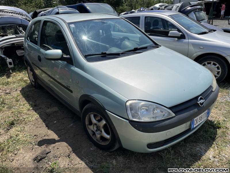 Opel  Corsa C Desno Krilo Karoserija