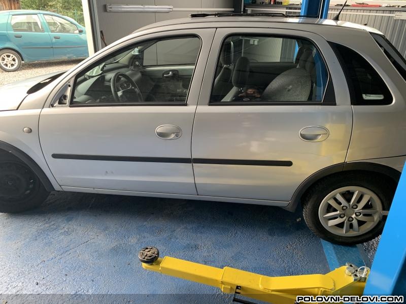 Opel  Corsa C Leva Vrata  Karoserija