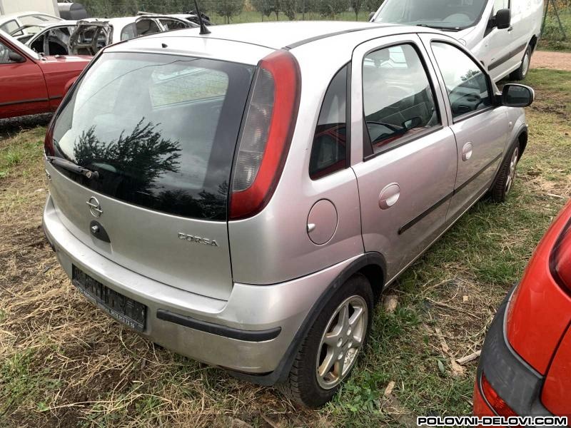 Opel  Corsa C Zadnja Desna Vrata Karoserija