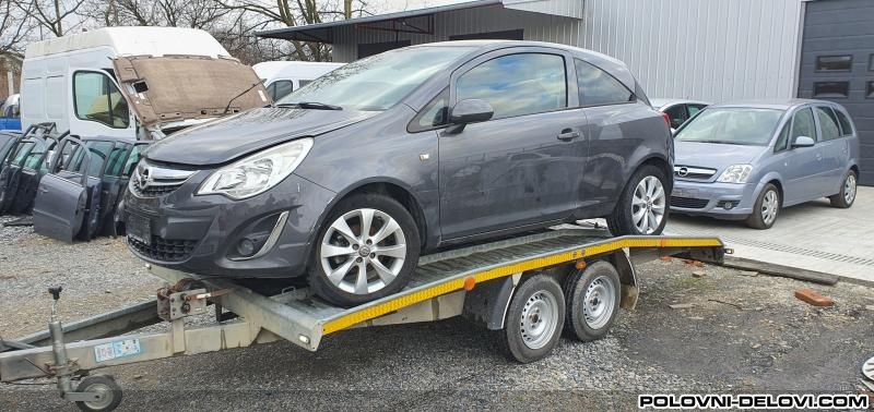 Opel  Corsa Corsa D Restajling Kompletan Auto U Delovima